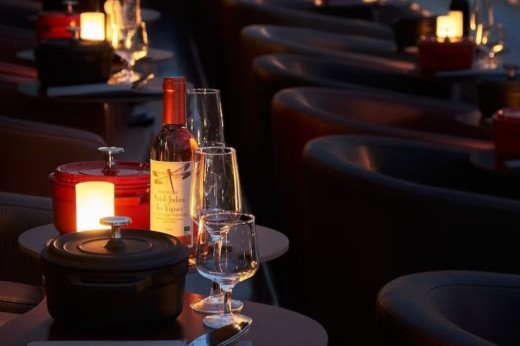 Paris en Scène : Dîner-croisière sur la Seine - 2 Enfants (4-12 ans)
