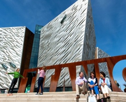 Titanic Belfast & Belfast City Day Rail & Bus Tour