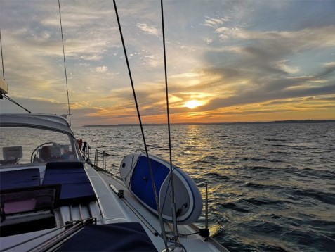 Tour Privado em Veleiro no Algarve p/até 12 pessoas (3h)