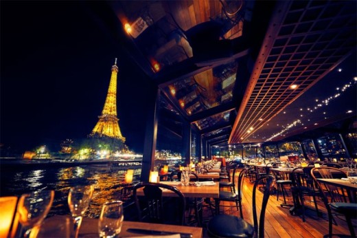 Croisière et Diner romantique sur la Seine - 2 Billets Enfant - (3-11ans)