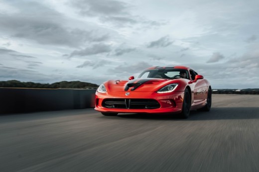 Drive a Dodge Viper VX SRT - 12 Laps
