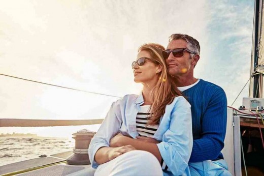 Romantic Private Sailing Excursion in Barcelona (2h) - 2 people
