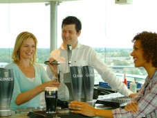 Guinness Storehouse-museo Dublinissa yhdelle