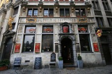 Hard Rock Café for two persons