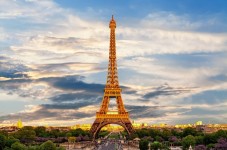 Full-day wine discovery tour in Saint-Emilion