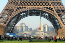Skip the Line Eiffel Tower Summit Tour