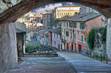 Perugia Last Minute Tour with a Local Guide