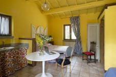 Soggiorno al resort Parco dei Cimini + visita con pranzo al Parco dei Mostri per famiglia