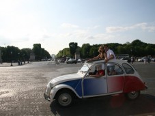 Romanttinen ajelu sitikalla Pariisissa kahdelle