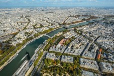 Skip the Line Eiffel Tower Summit Tour