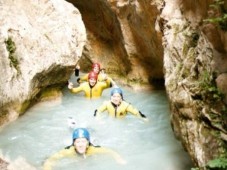 Pack descenso de barrancos y rafting + 2 noches de estancia