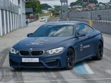 Conduzir um BMW M4 Coupé em Lisboa (30km)