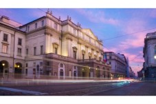 Semi-private Milan walking tour with Last Supper and Duomo Rooftop