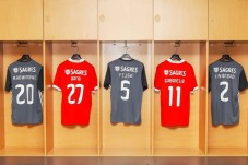 Pack SLB - Estádio & Museu + Cachecol + Red Snack p/2