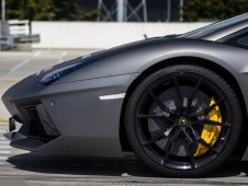 Ultimate Lamborghini Driving Experience - 6 Miles