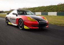 Giro come pilota su Porsche 911 & soggiorno 1 notte