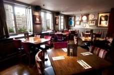 Hard Rock Café for two persons